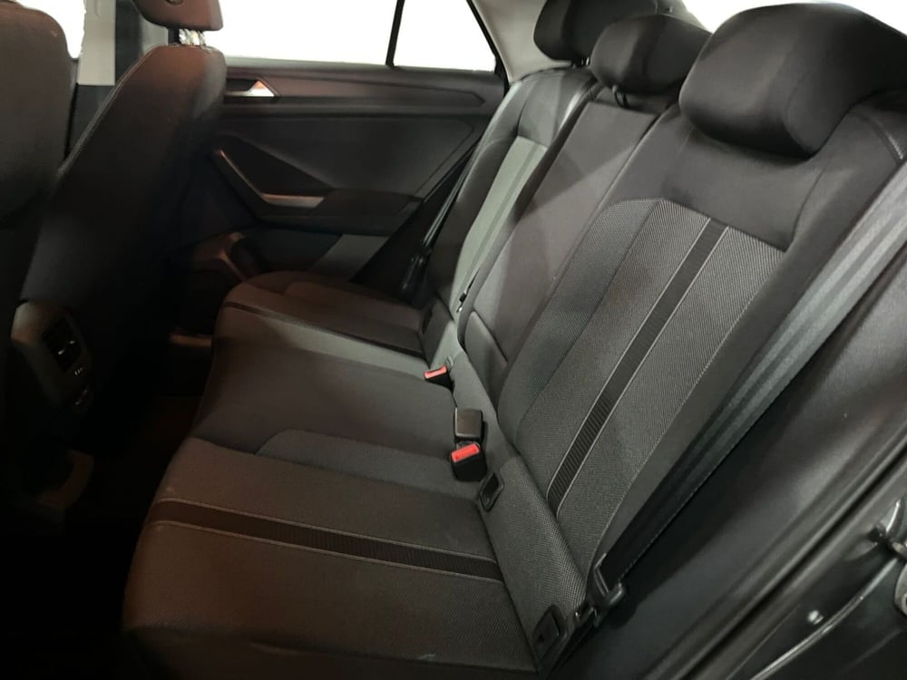 Volkswagen T-Roc usata a Modena (11)