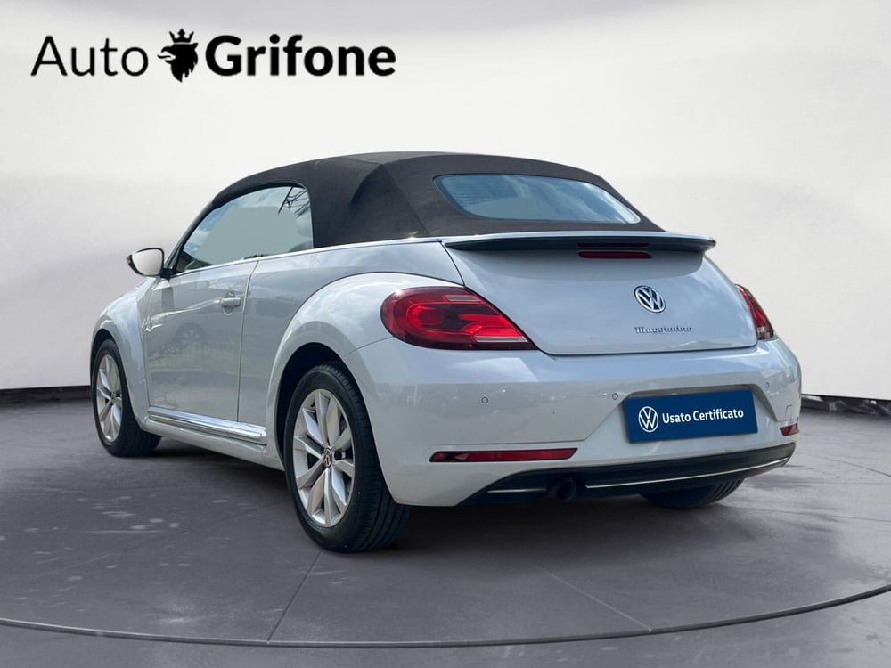 Volkswagen Maggiolino Cabrio usata a Modena (5)