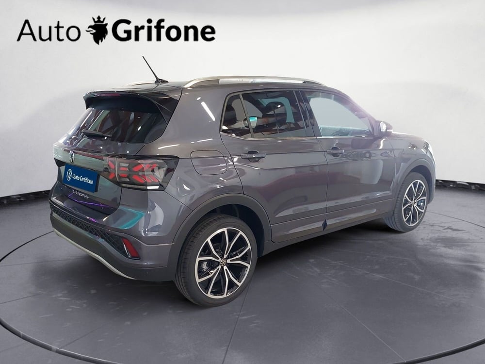 Volkswagen T-Cross nuova a Modena (5)