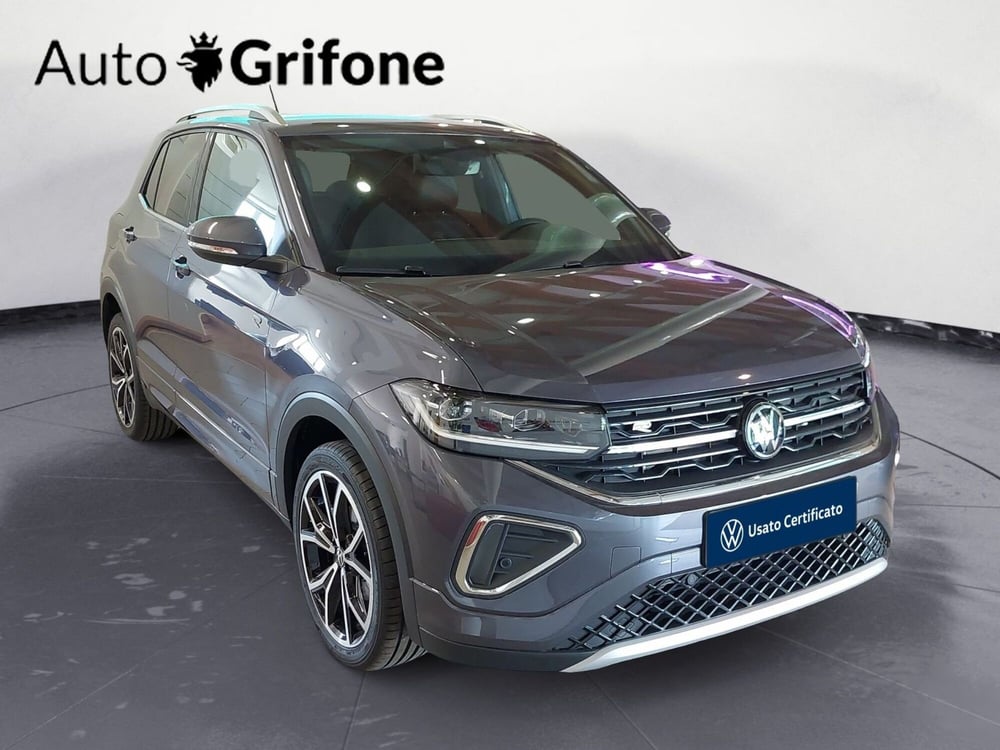 Volkswagen T-Cross nuova a Modena (7)