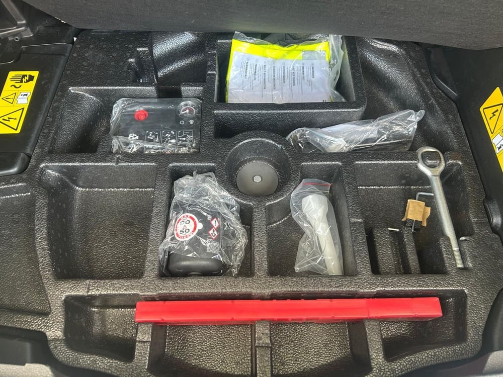Jeep Renegade usata a Salerno (15)
