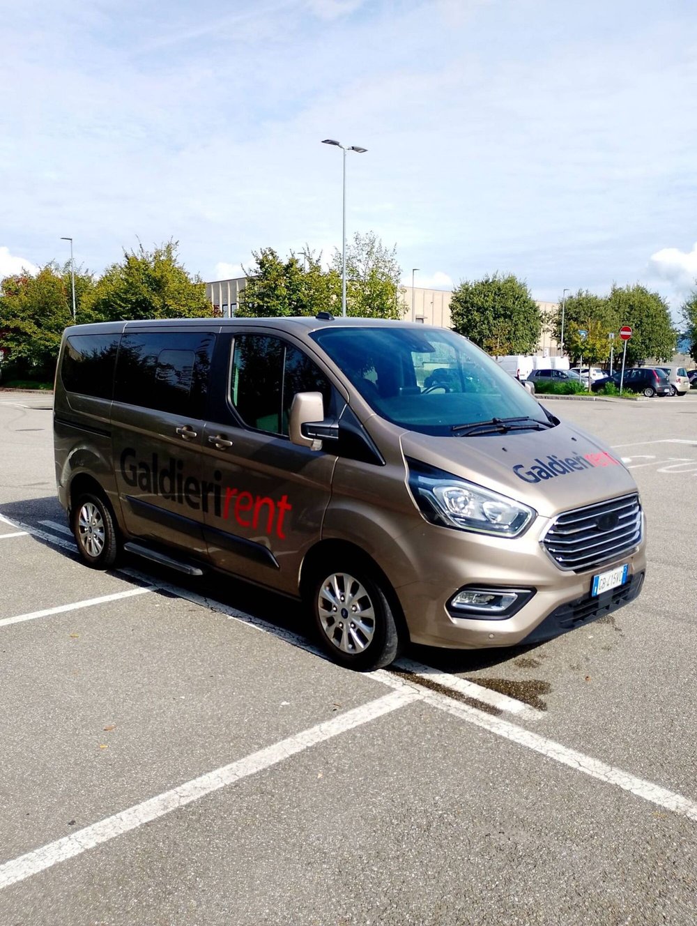 Ford Tourneo Custom usata a Salerno (2)