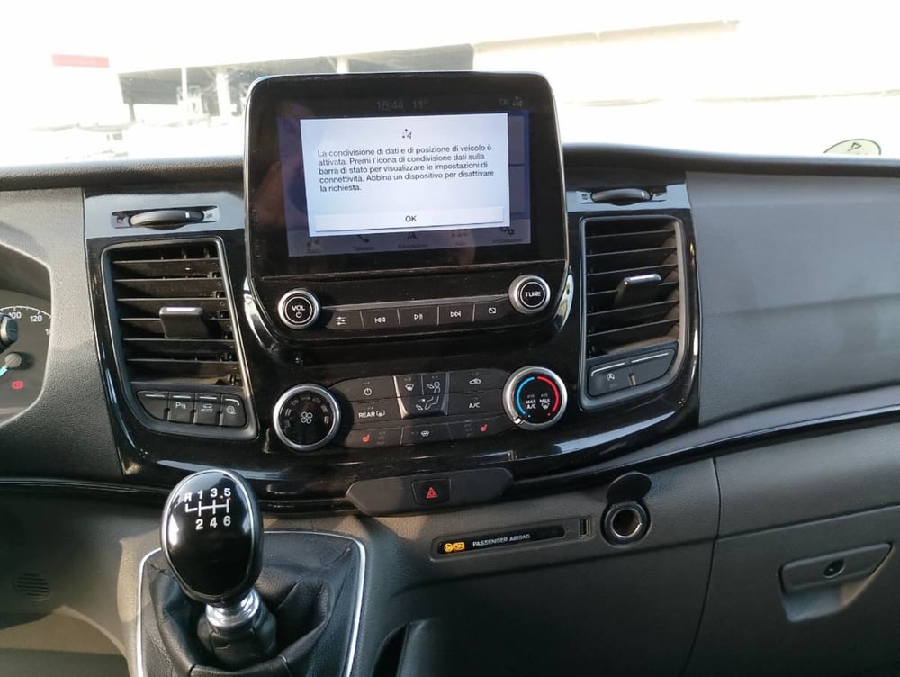 Ford Tourneo Custom usata a Salerno (17)