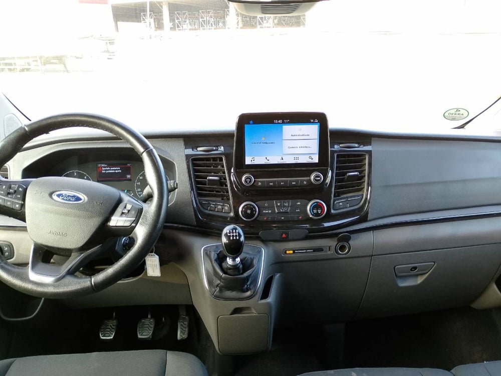 Ford Tourneo Custom usata a Salerno (5)