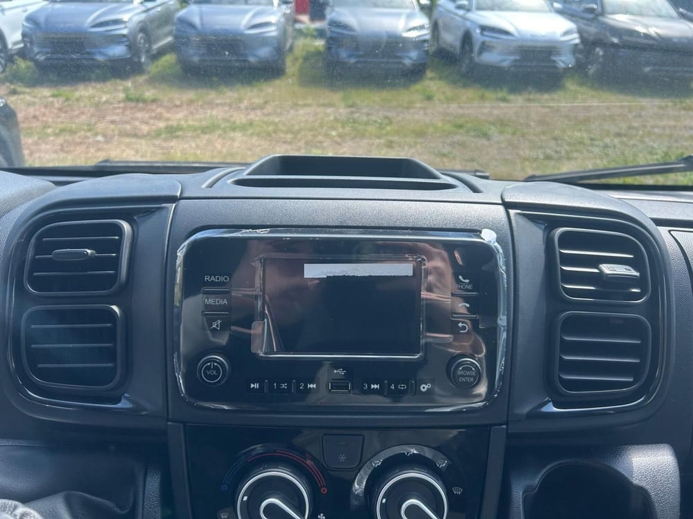 Peugeot Boxer Furgone nuova a Salerno (17)