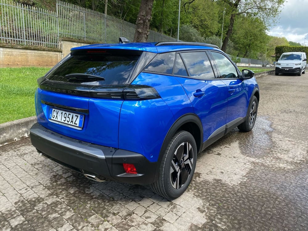 Peugeot 2008 nuova a Salerno (3)