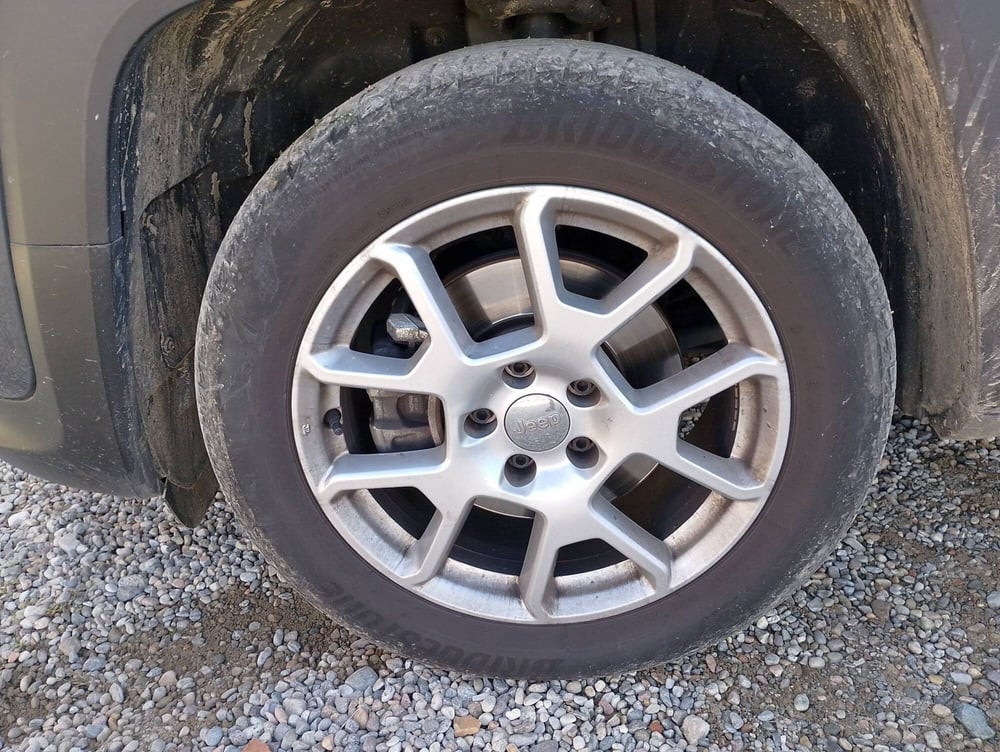 Jeep Renegade usata a Salerno (19)