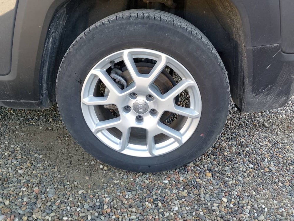 Jeep Renegade usata a Salerno (19)