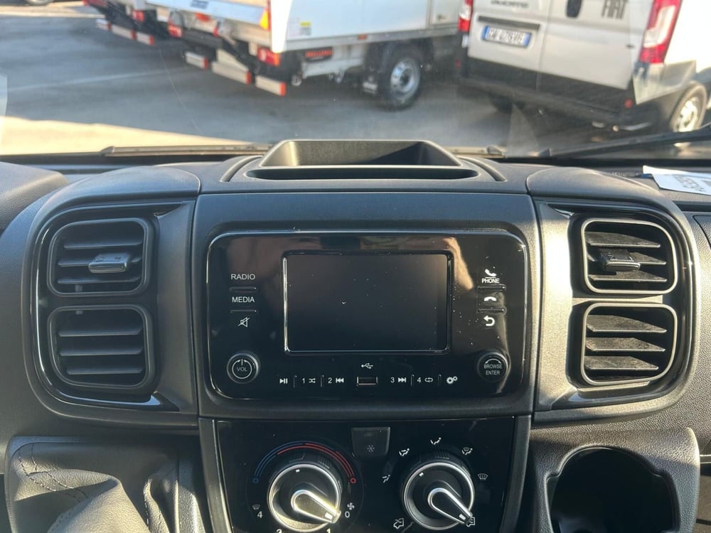 Peugeot Boxer Furgone nuova a Salerno (15)