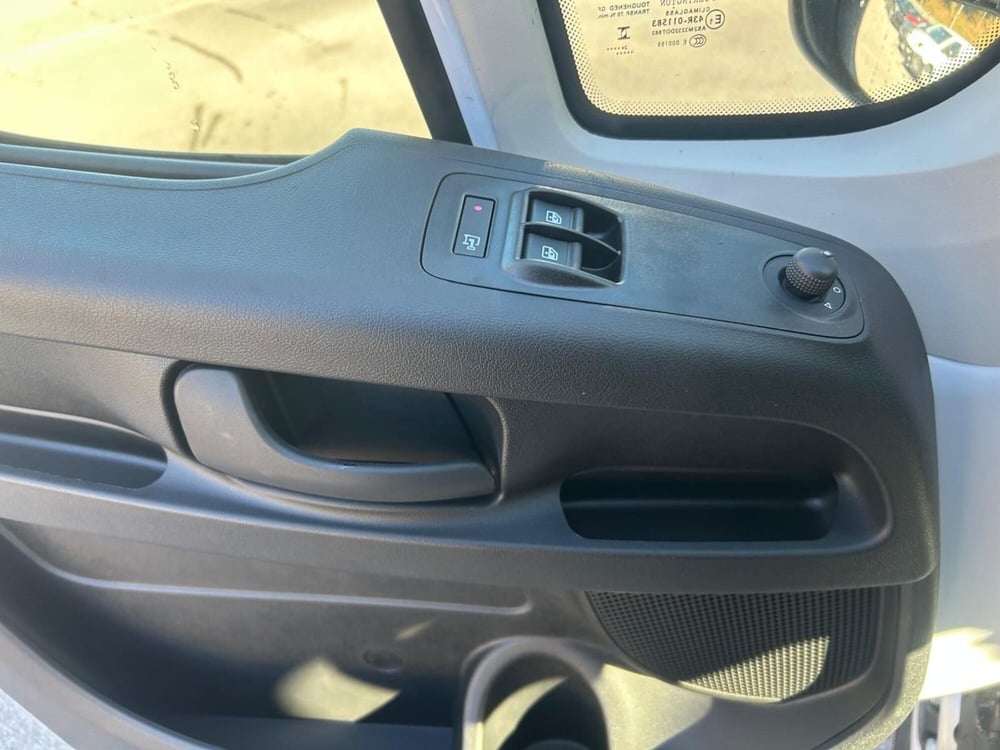Peugeot Boxer Furgone nuova a Salerno (20)