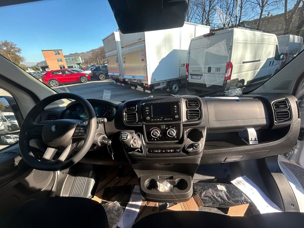 Peugeot Boxer Furgone nuova a Salerno (5)