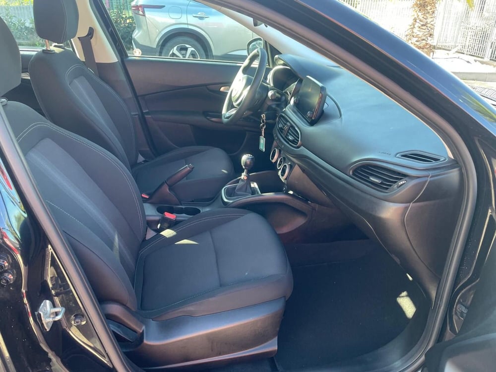 Fiat Tipo Station Wagon usata a Salerno (12)