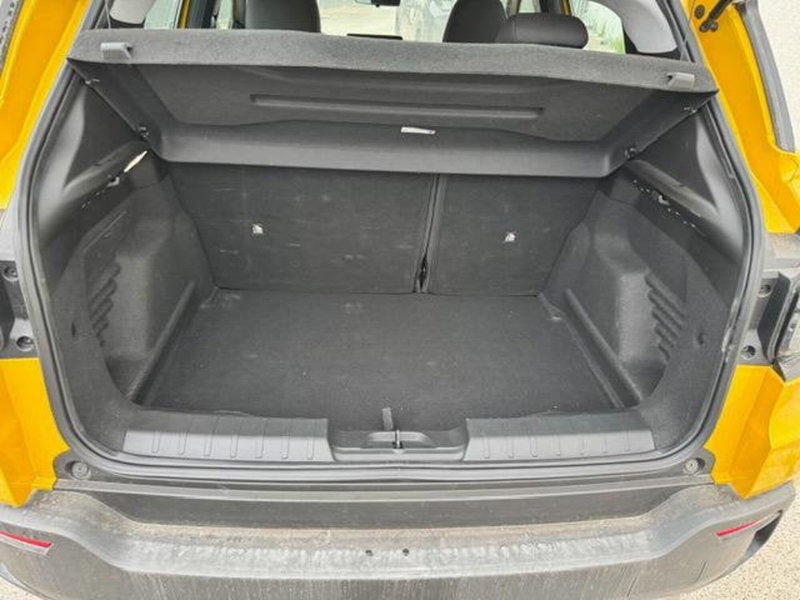 Jeep Avenger usata a Salerno (10)