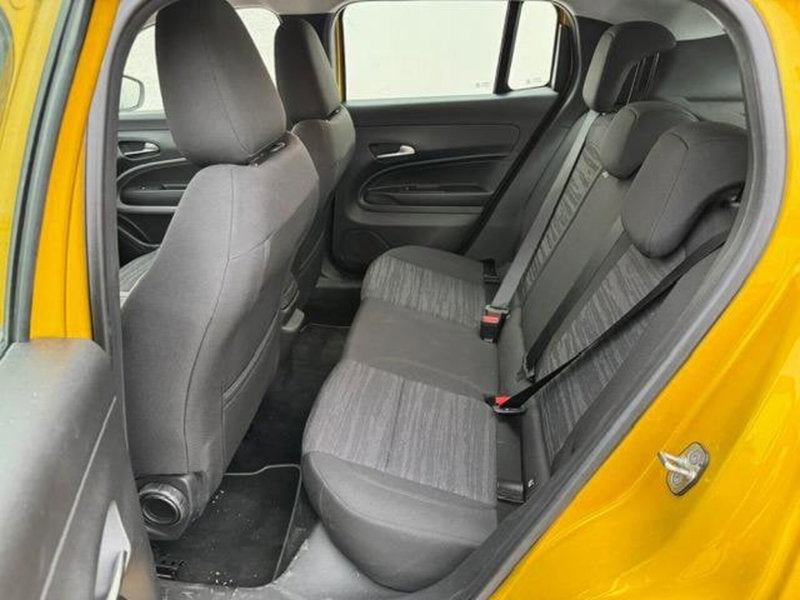 Jeep Avenger usata a Salerno (8)