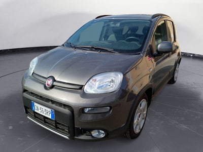 Fiat Panda 1.0 FireFly S&amp;S Hybrid City Cross del 2023 usata a Fisciano