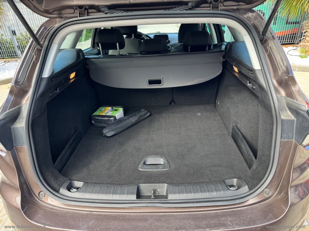 Fiat Tipo Station Wagon usata a Salerno (11)