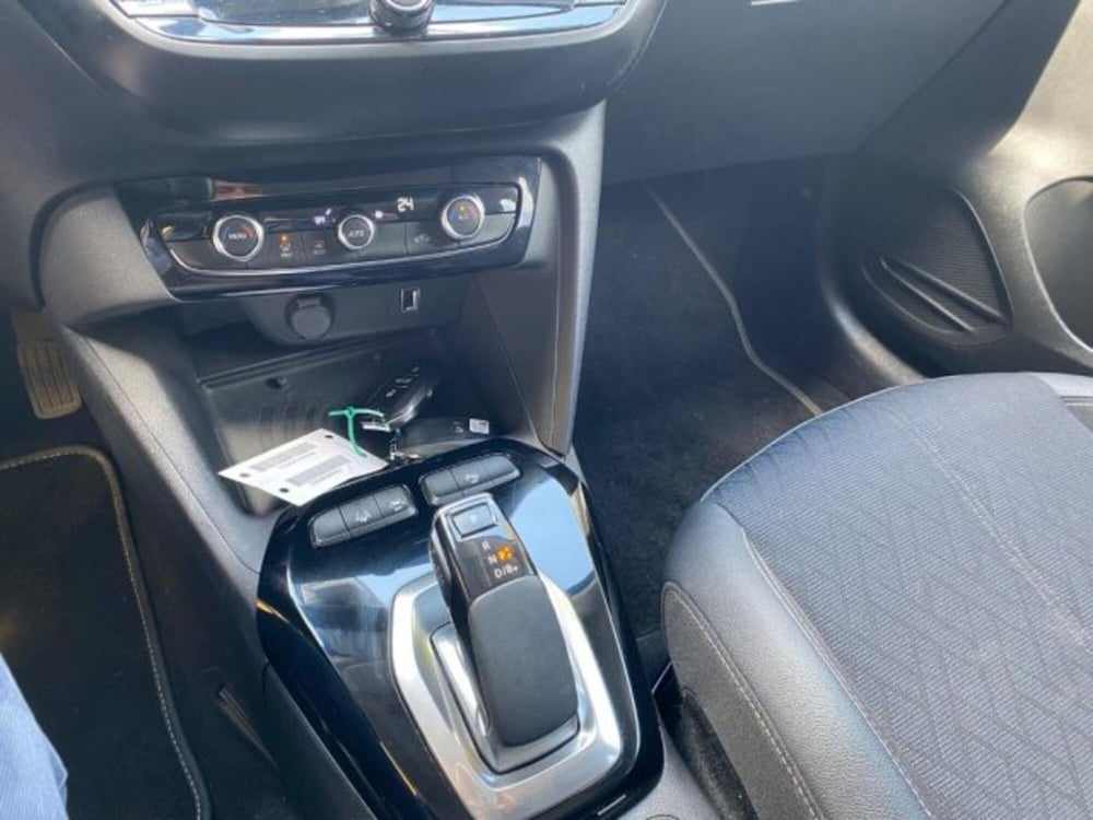Opel Corsa-e usata a Milano (13)