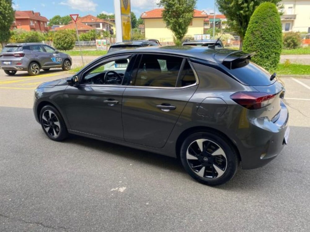 Opel Corsa-e usata a Milano (5)