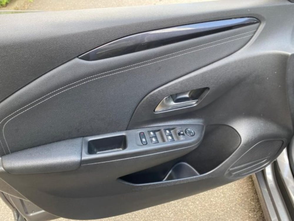 Opel Corsa-e usata a Milano (9)