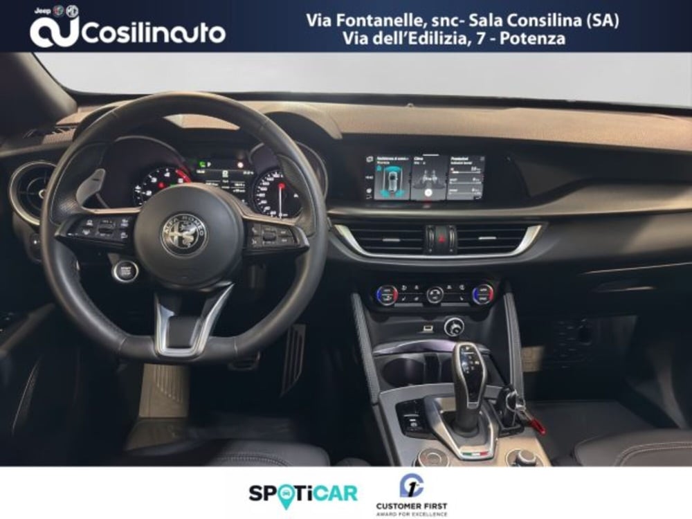 Alfa Romeo Stelvio usata a Salerno (10)