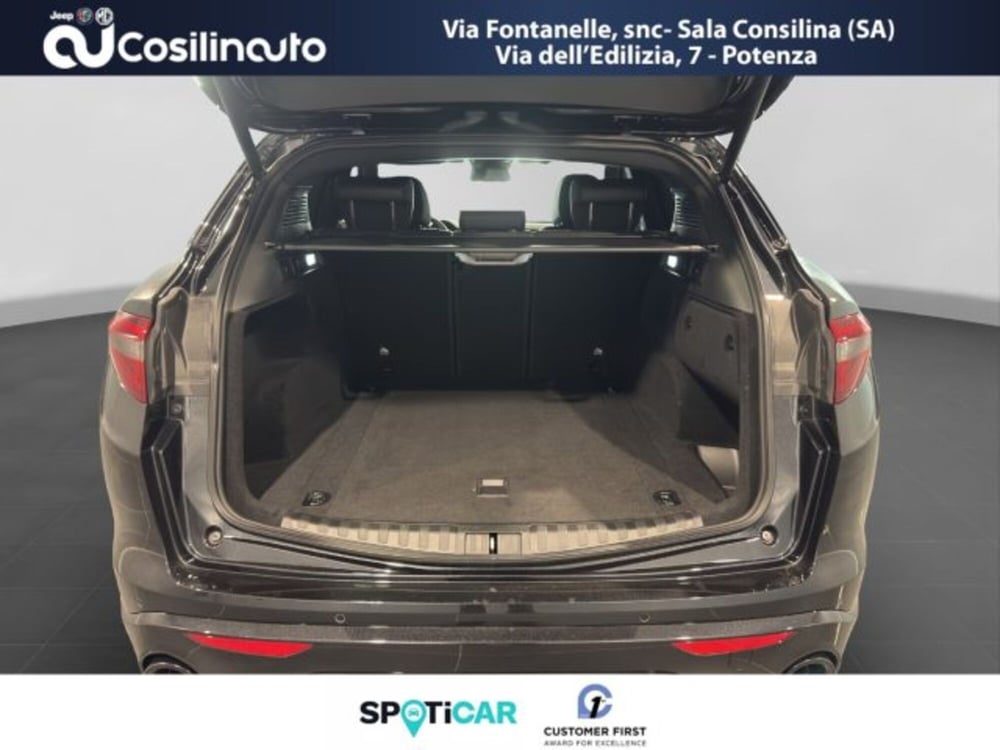 Alfa Romeo Stelvio usata a Salerno (16)