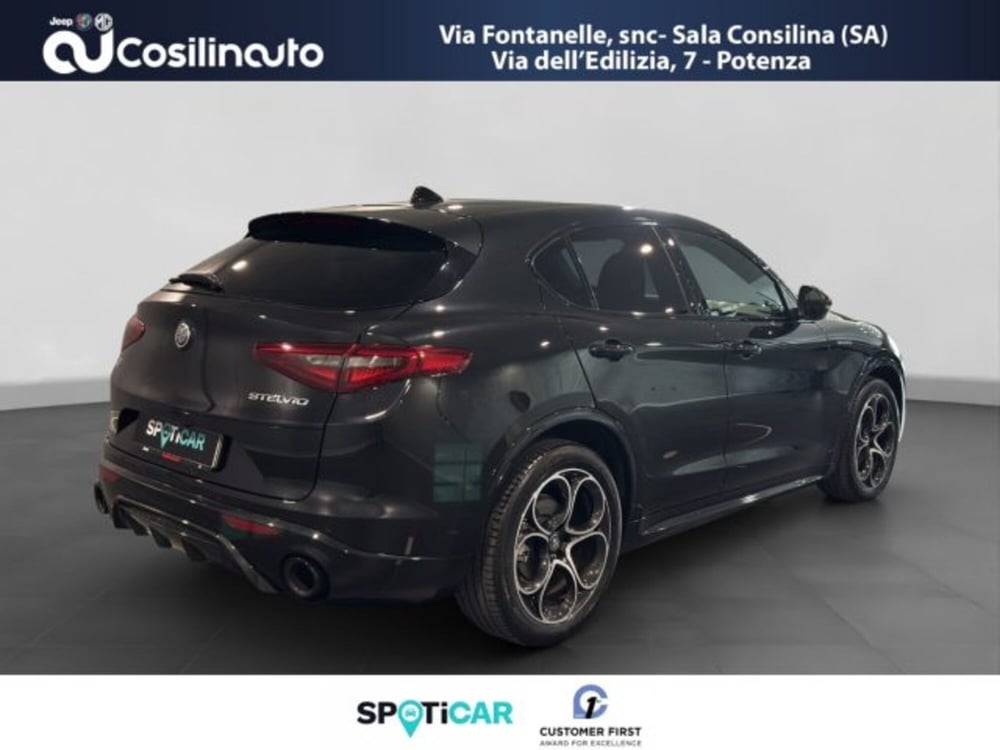 Alfa Romeo Stelvio usata a Salerno (7)