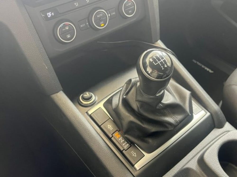 Volkswagen Veicoli Commerciali Amarok usata a Trapani (11)
