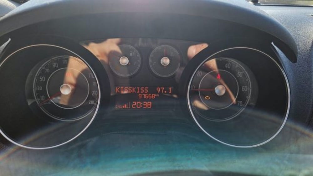 Fiat Punto usata a Lucca (11)