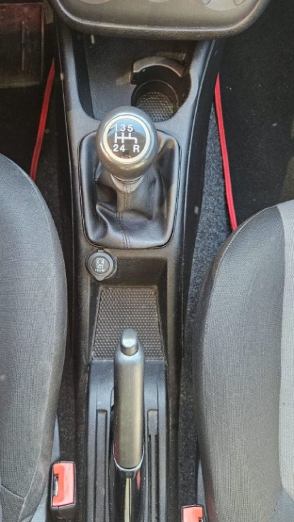 Fiat Punto usata a Lucca (8)