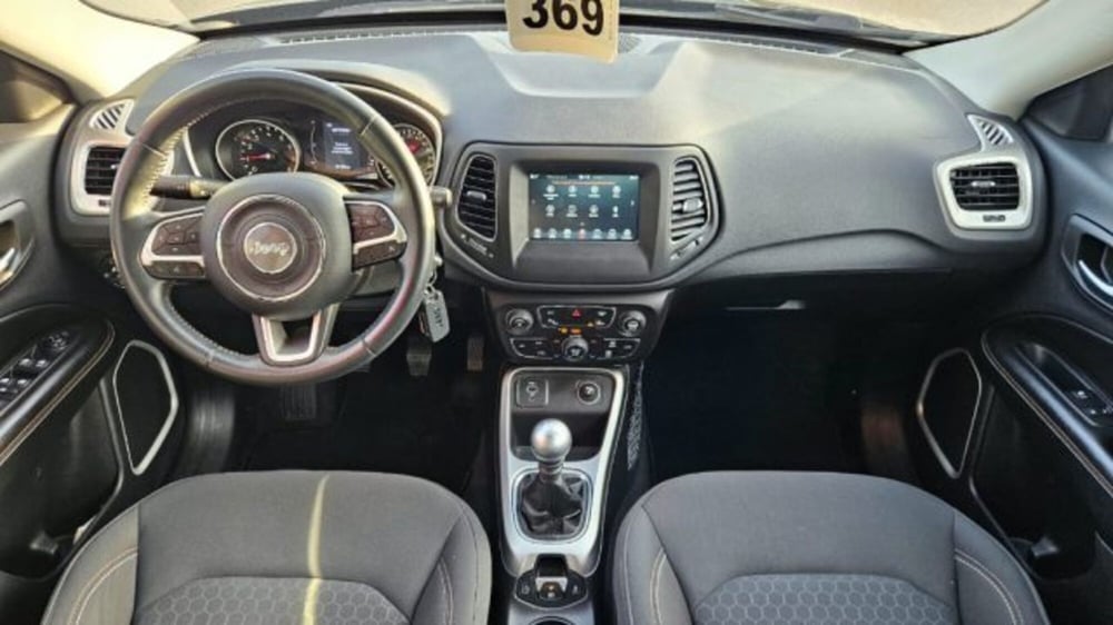 Jeep Compass usata a Lucca (16)