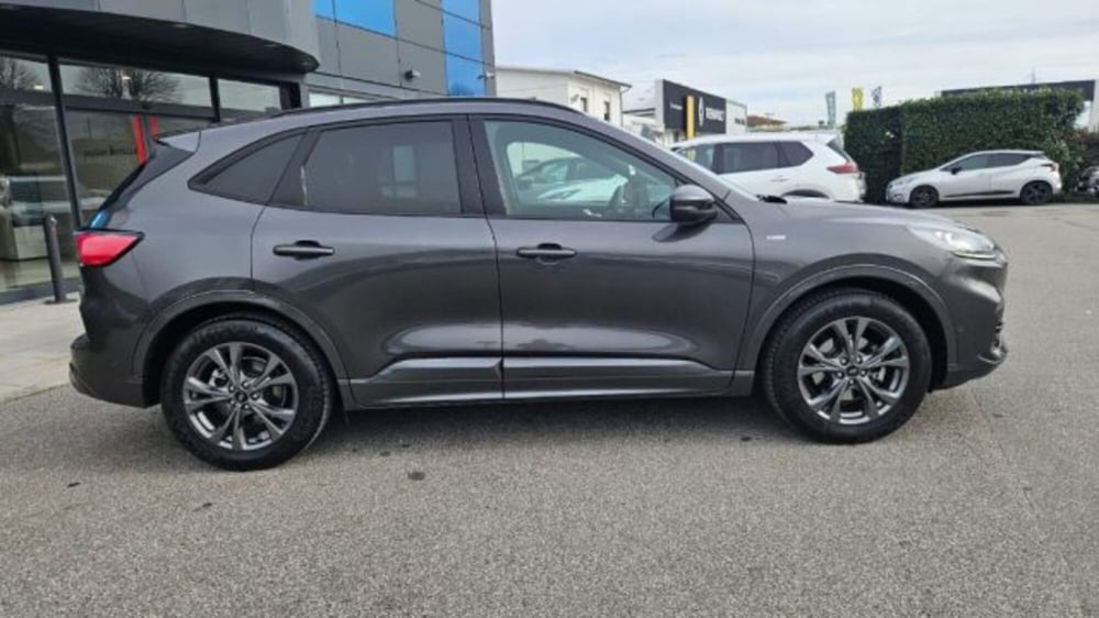 Ford Kuga usata a Lucca (3)