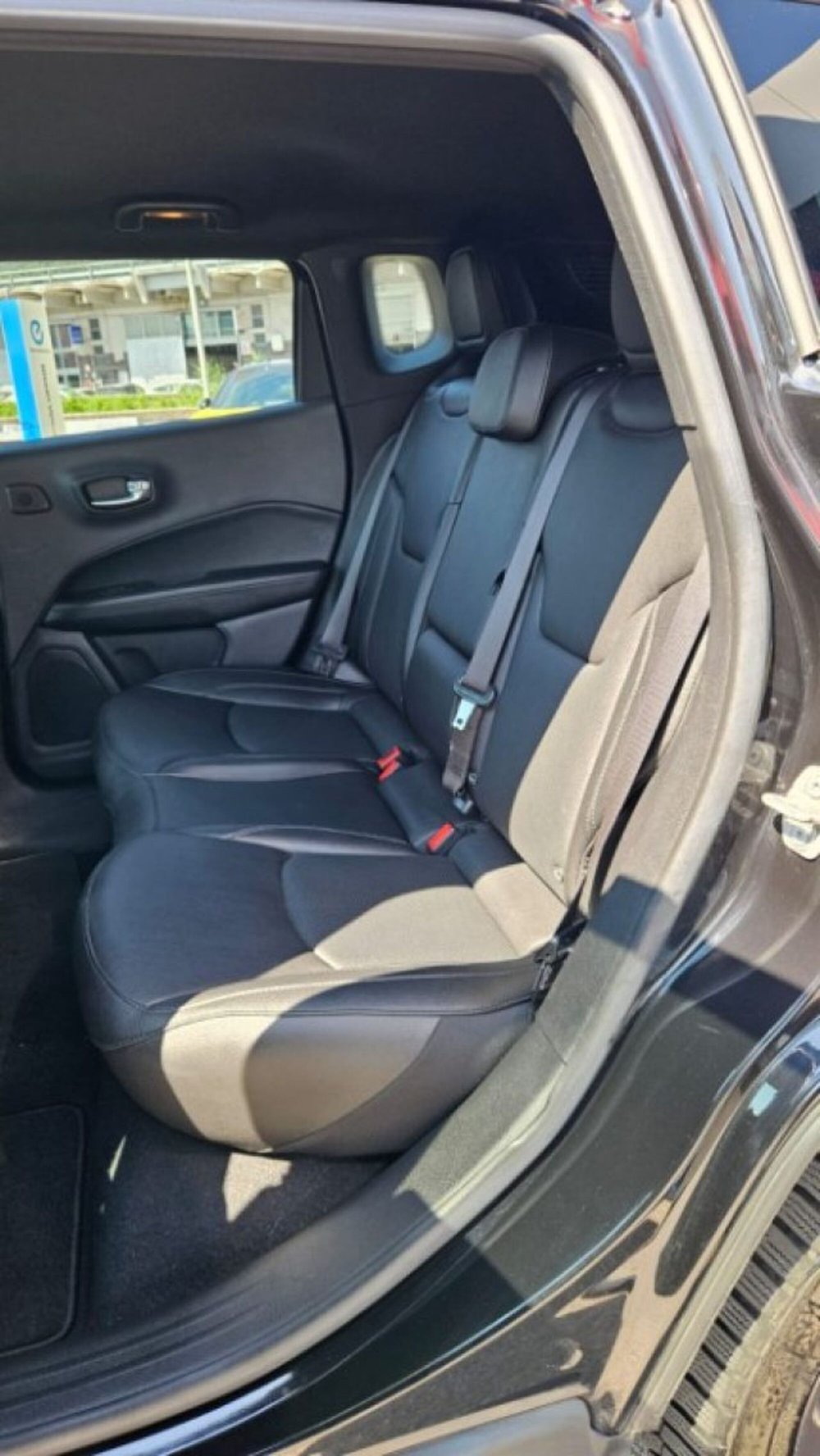 Jeep Compass usata a Lucca (12)