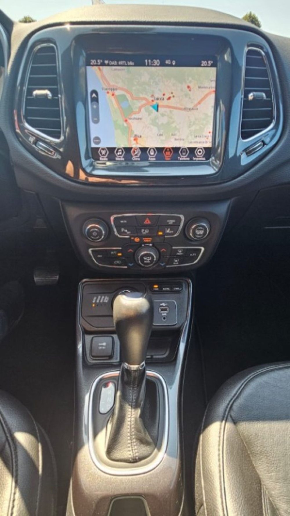 Jeep Compass usata a Lucca (13)
