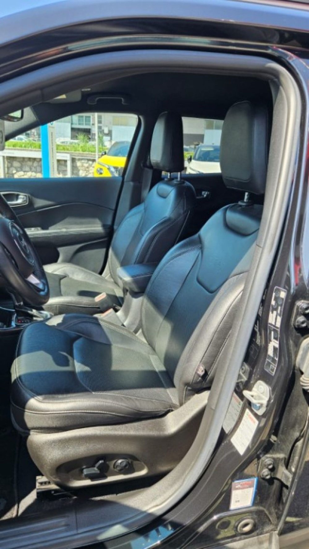 Jeep Compass usata a Lucca (15)