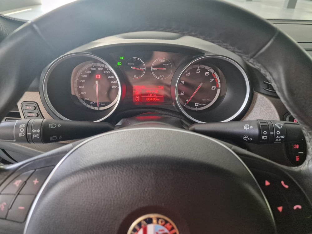 Alfa Romeo Giulietta usata a Torino (11)