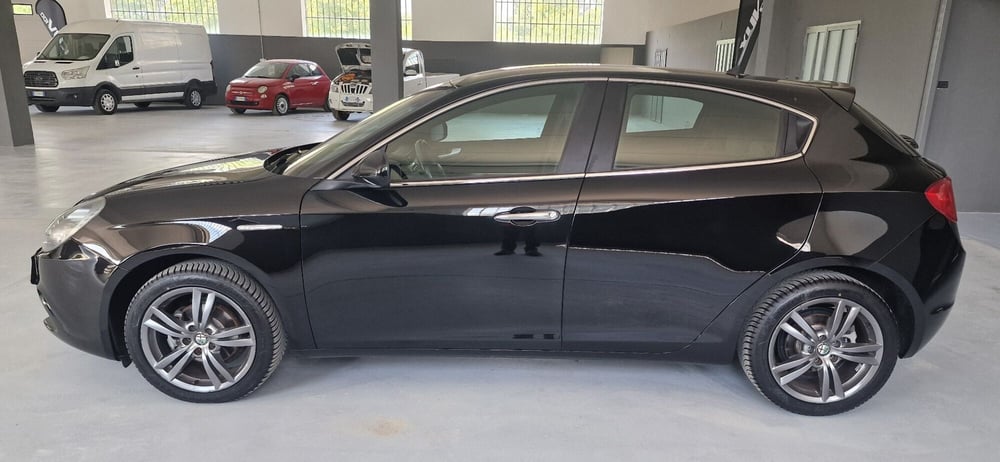 Alfa Romeo Giulietta usata a Torino (14)