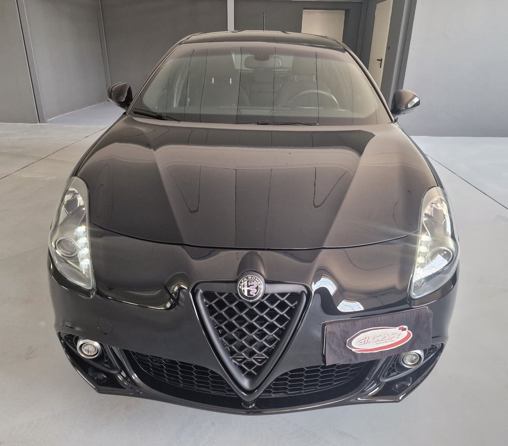 Alfa Romeo Giulietta usata a Torino (5)