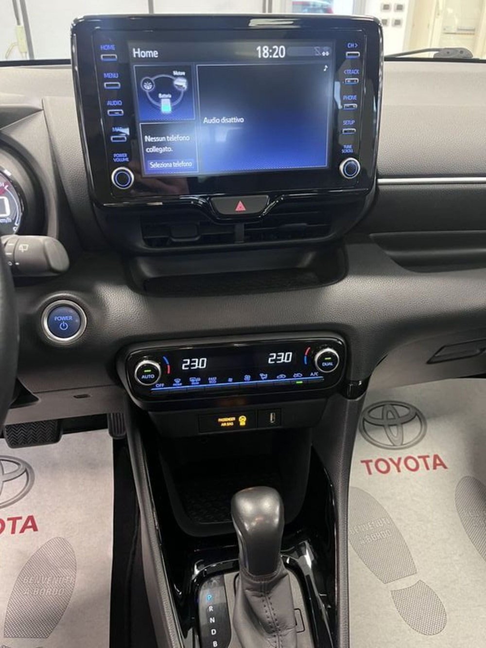 Toyota Yaris usata a Prato (12)