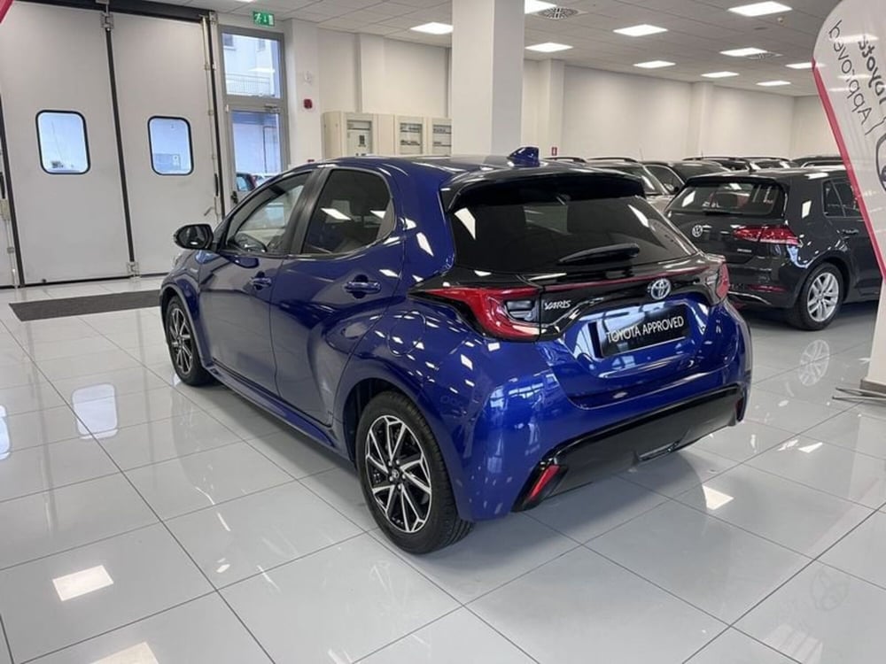 Toyota Yaris usata a Prato (4)