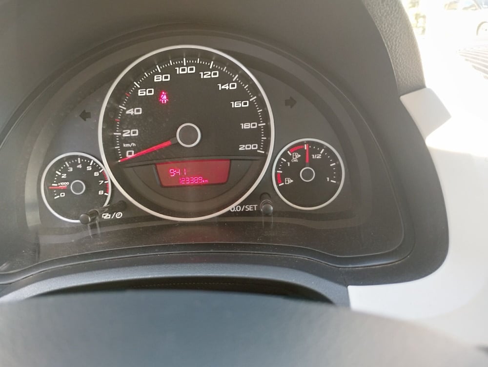 SEAT Mii usata a Palermo (4)