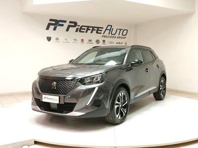 Peugeot 2008 PureTech 130 S&amp;S EAT8 Allure Pack del 2023 usata a L&#039;Aquila