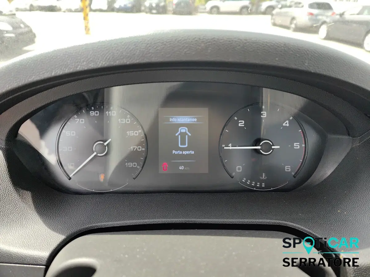 Fiat Ducato Furgone Vetrato nuova a Como (10)