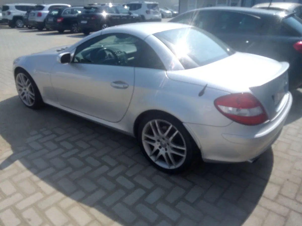 Mercedes-Benz SLK usata a Alessandria (5)