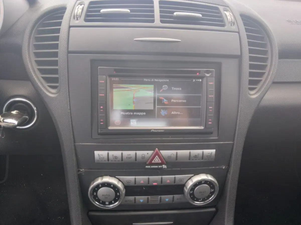 Mercedes-Benz SLK usata a Alessandria (14)
