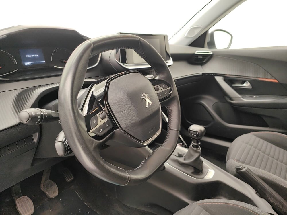 Peugeot 2008 usata a Como (8)