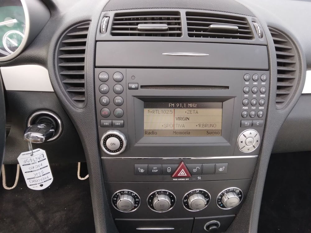 Mercedes-Benz SLK usata a Alessandria (18)