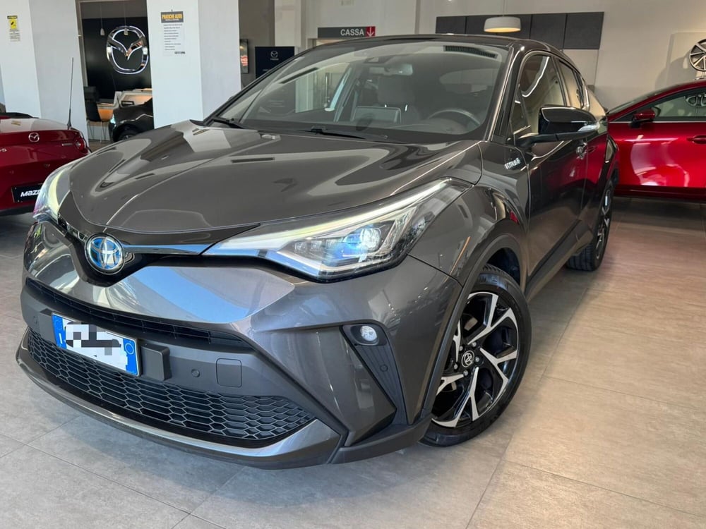 Toyota Toyota C-HR usata a Napoli (2)