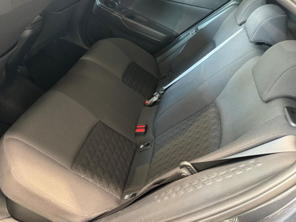 Toyota Toyota C-HR usata a Napoli (20)