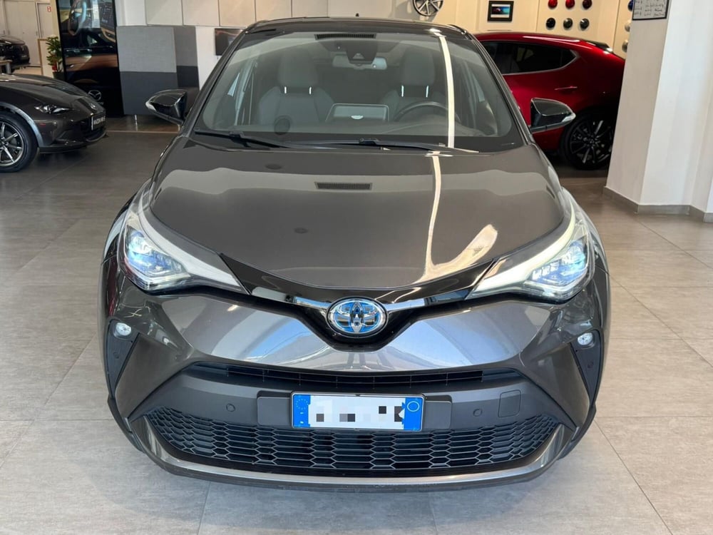 Toyota Toyota C-HR usata a Napoli (4)