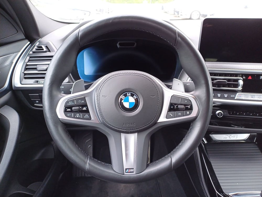 BMW X4 usata a Genova (15)